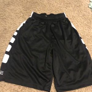 nike elite basketball shorts